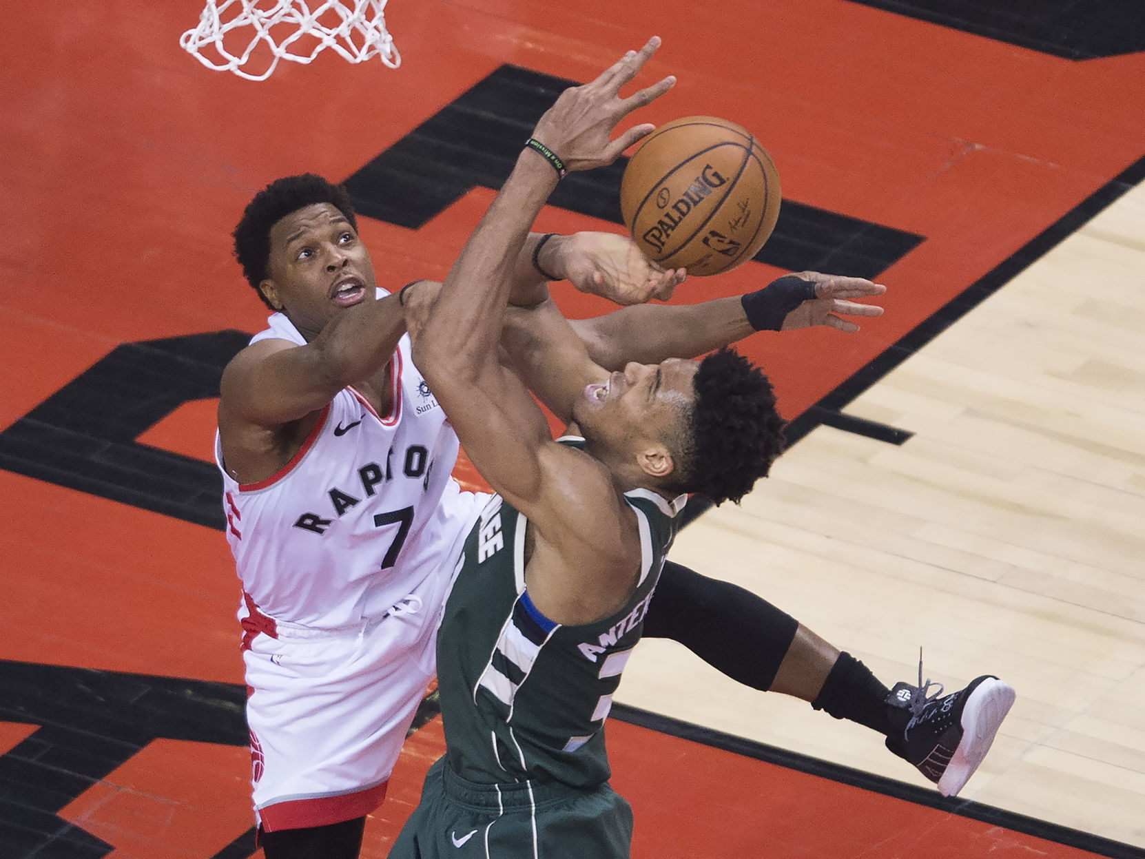 Raptors 120, Bucks 102
